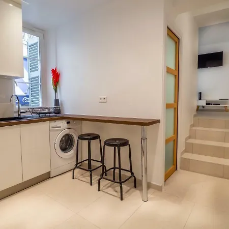 Centre De Apartment